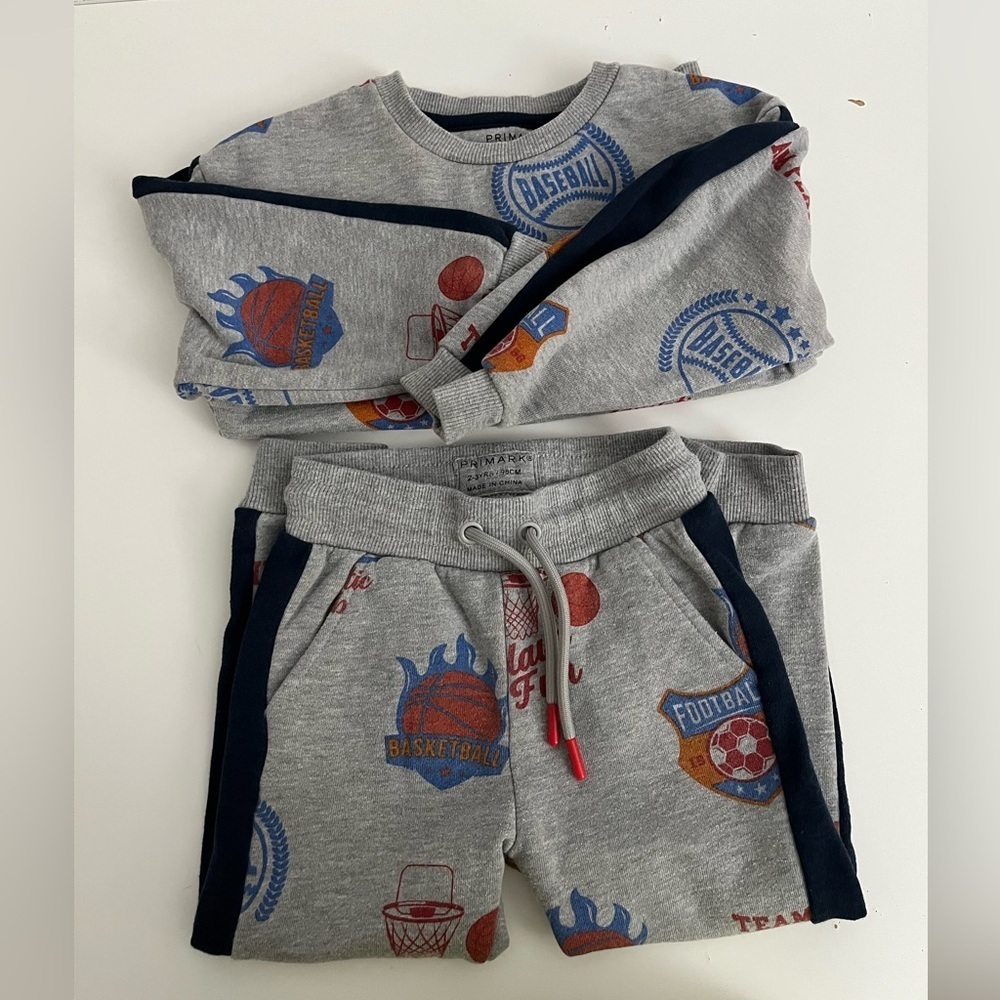 Primark Toddler Boys Sports Print Sweatshirt & Joggers Set | Size 3-4Y